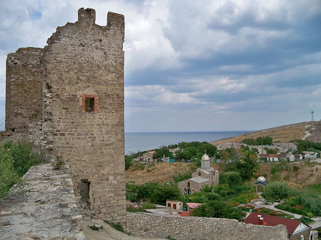 Где отдохнуть в Крыму летом: Феодосия