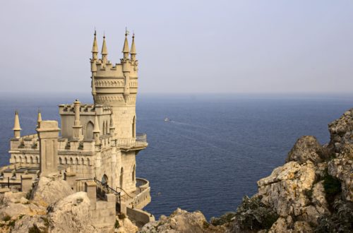 Замок Ласточкино Гнездо, Крым