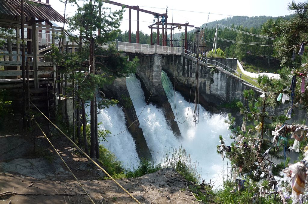Достопримечательности Чемала: Чемальская гидроэлектростанция