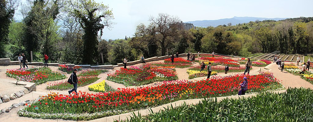 Достопримечательности Ялты, Крым: Никитский ботанический сад