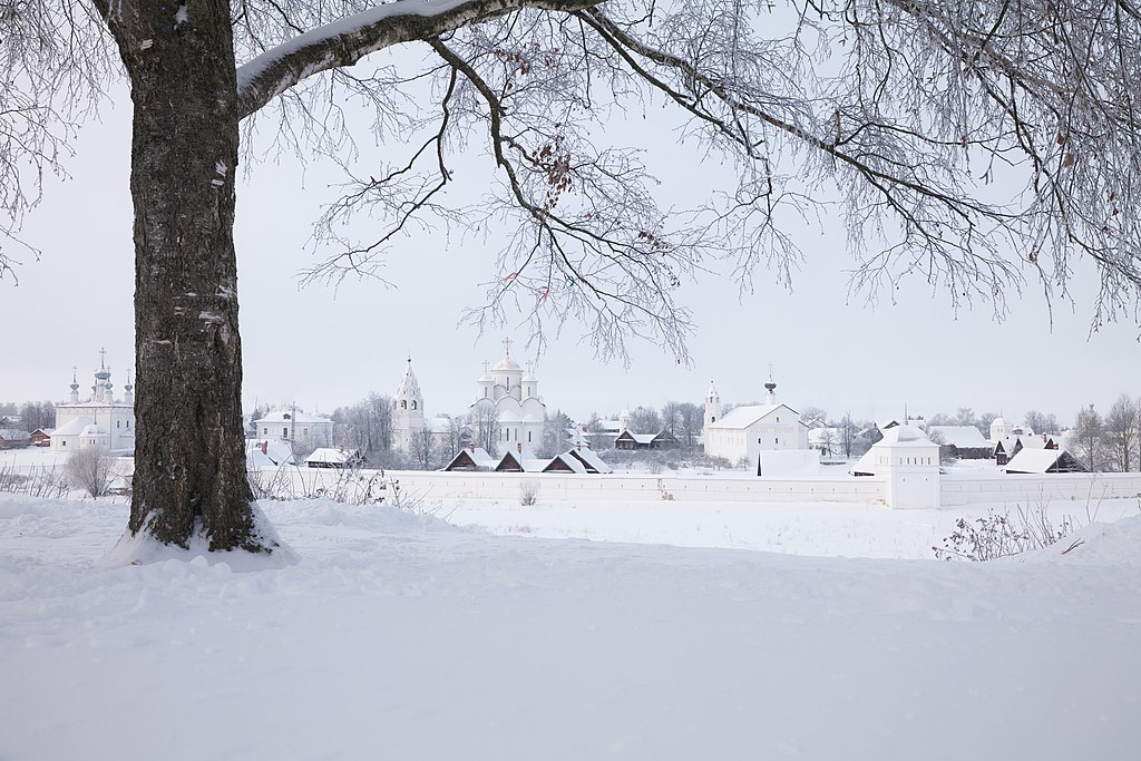 Куда поехать на новый год в России: Суздаль, новогодняя столица